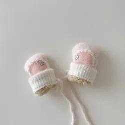 Manoplas de conejo para niña con cordón antipérdida