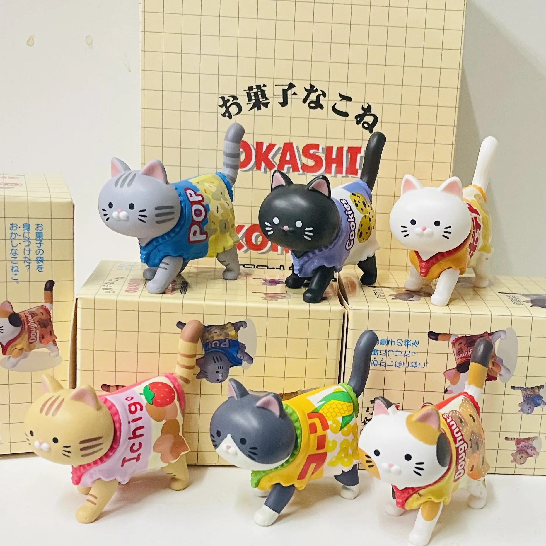 Caja ciega con figuras de gatitos para niños – Regalo navideño - imagen 2