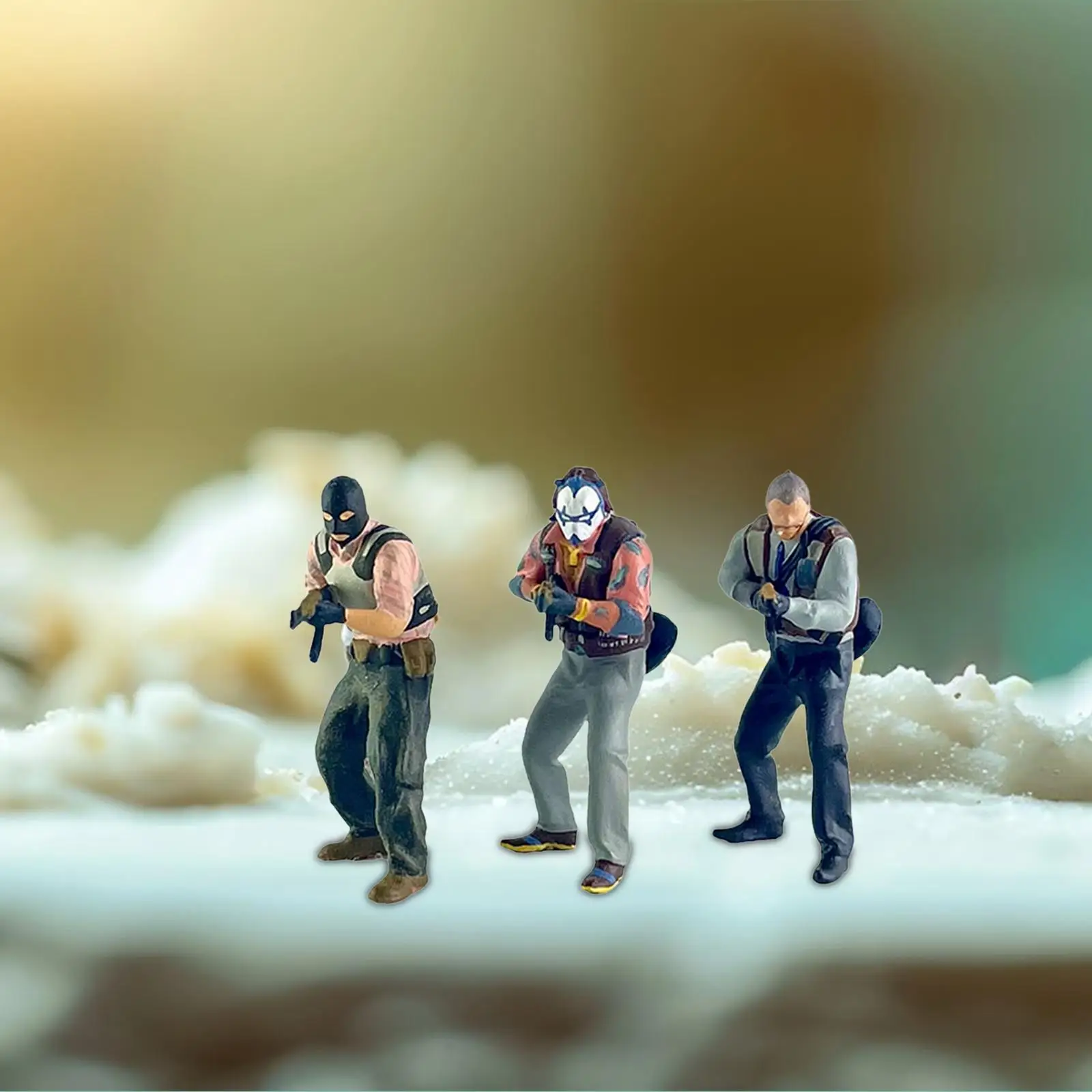 3x 1/64 Scale Diorama Figures Miniature Layout Figure Resin Handpainted for Model Building Doll House Decoration Photo Props