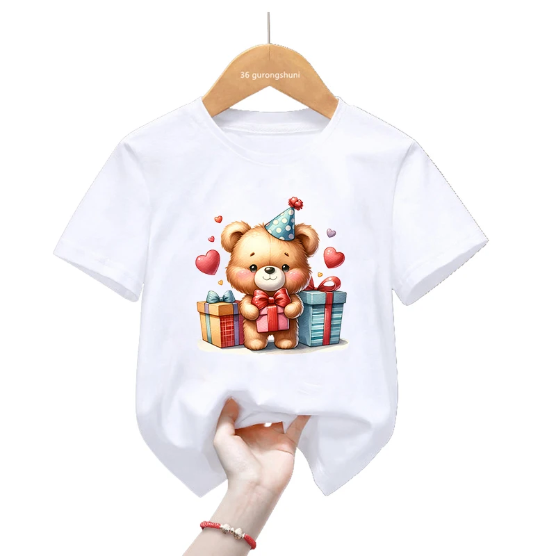 Camiseta con estampado de dibujos animados de oso de cumpleaños para niños y niñas, ropa Kawaii para niños, camiseta blanca divertida, camiseta de manga corta de verano - imagen 2