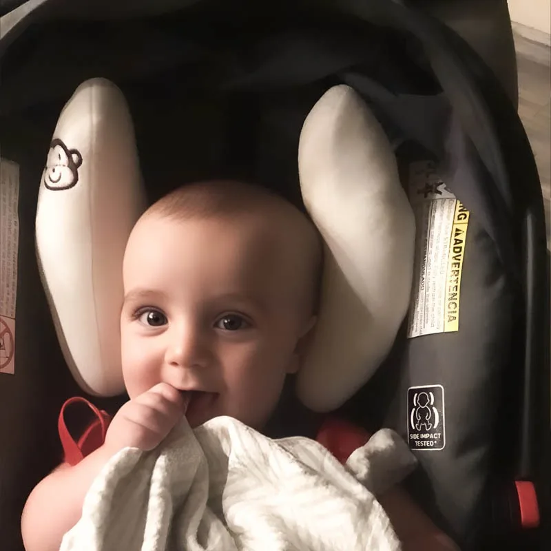 Verso de la almohada mostrando el tejido suave