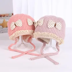 Lei Feng gorro de punto cálido con protección para oídos y pompón