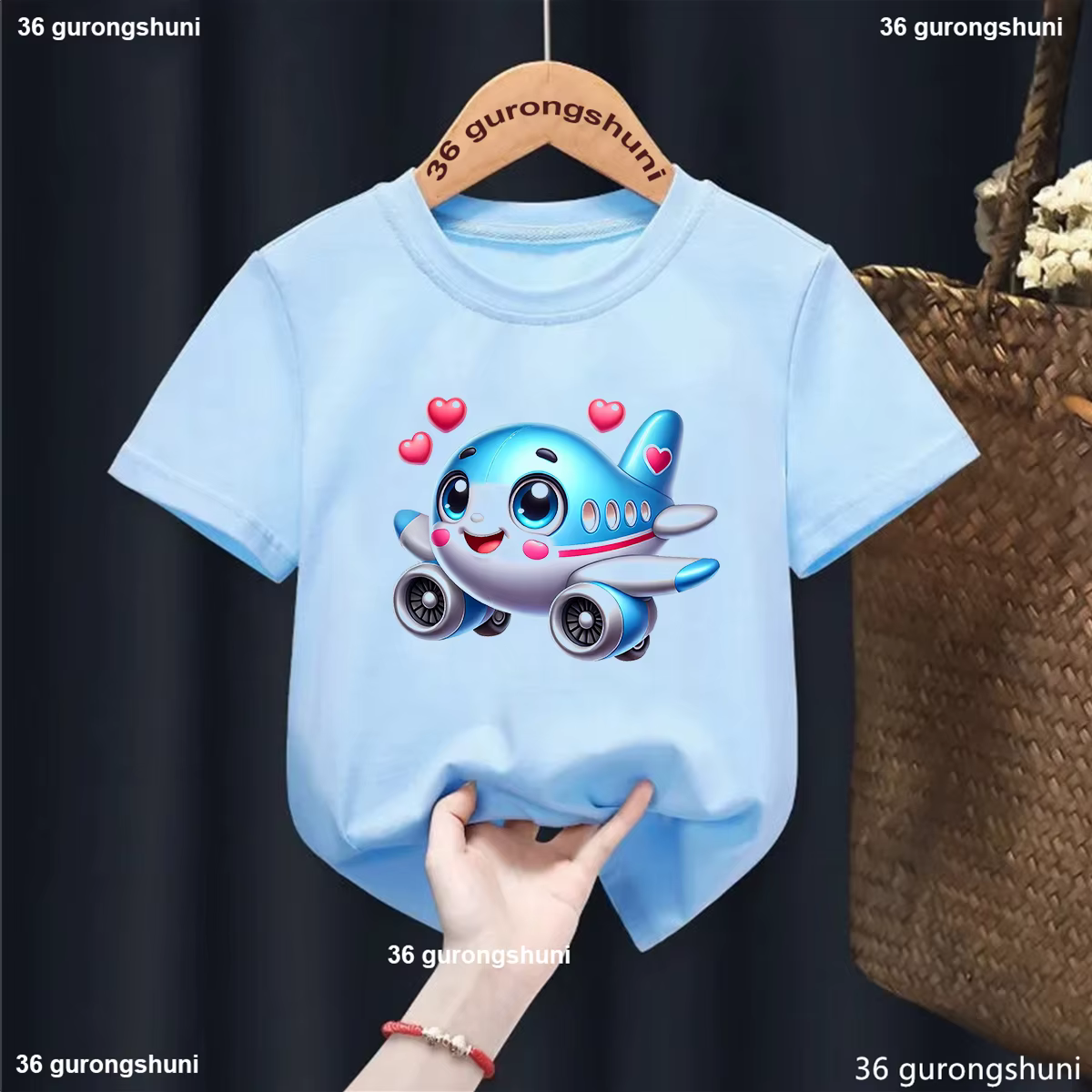 Camiseta infantil divertida con estampado amor y flores - imagen 2