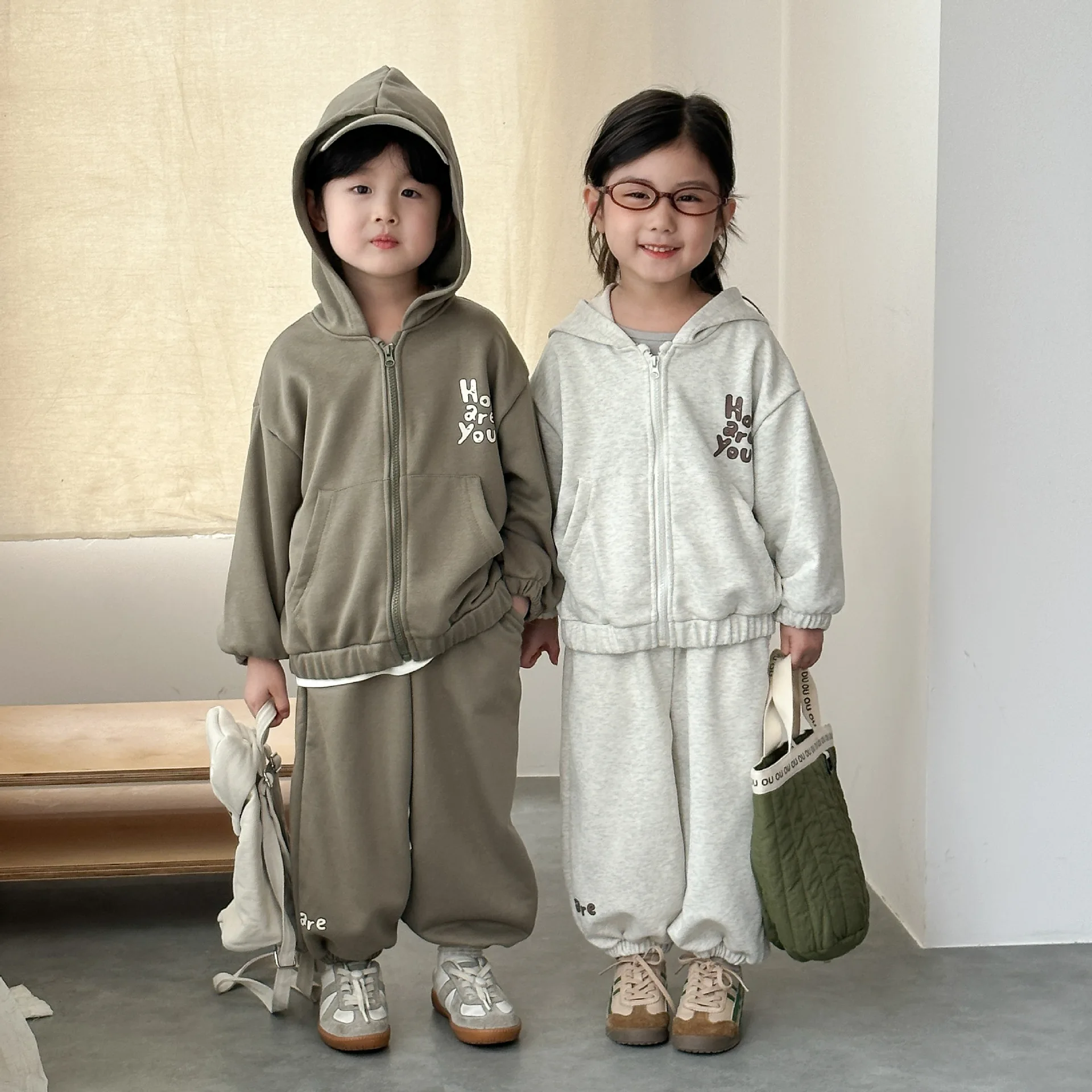 2 uds. Sudaderas y pantalones de otoño para niños y niñas, ropa para niños, Top deportivo de algodón con cremallera, suéter de manga larga, cárdigan con capucha