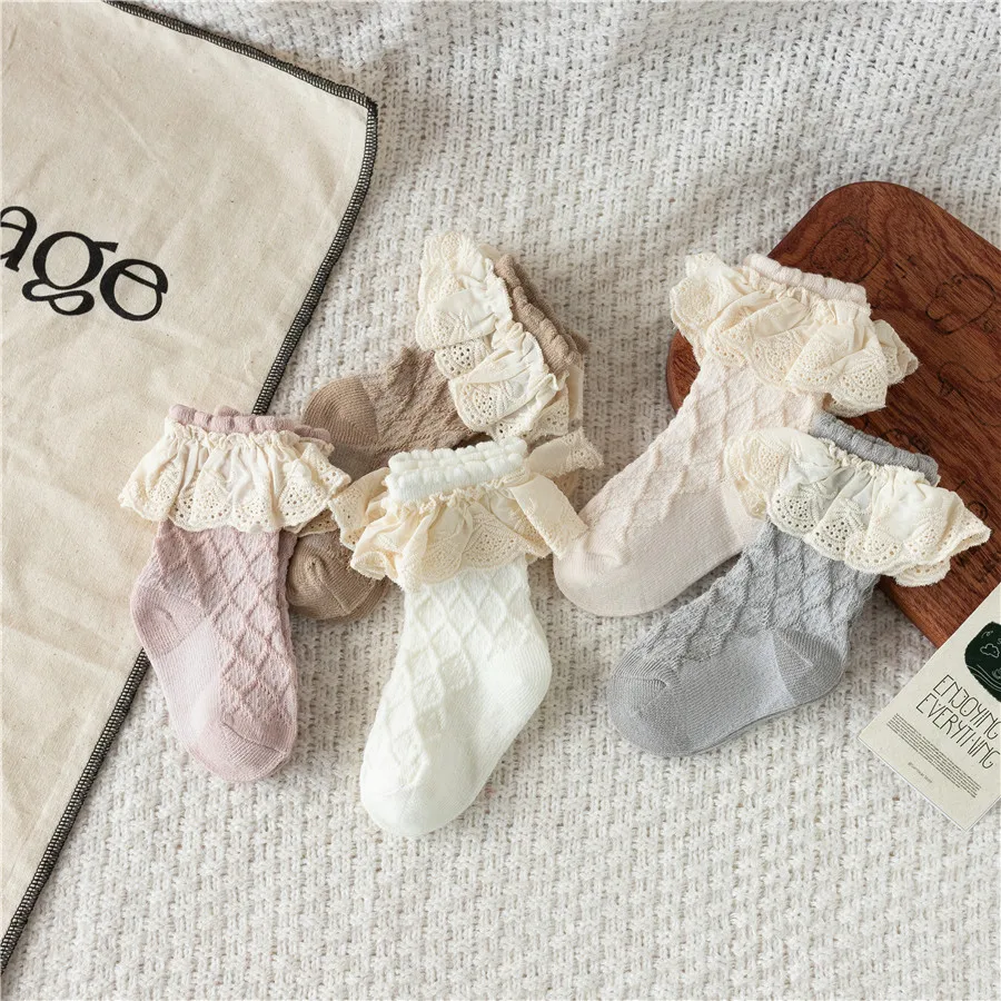 3 par/lote de calcetines de encaje con volantes para niñas, calcetines cortos de rejilla bonitos de algodón suave de princesa para niños de 0 a 5 años - imagen 3