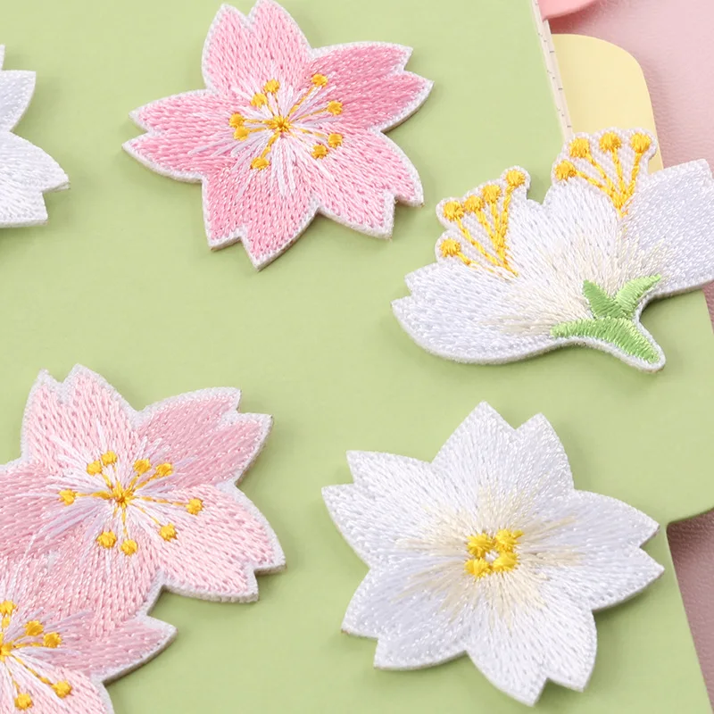Parches bordados adhesivos flores de cerezo kawaii para manualidades - imagen 2