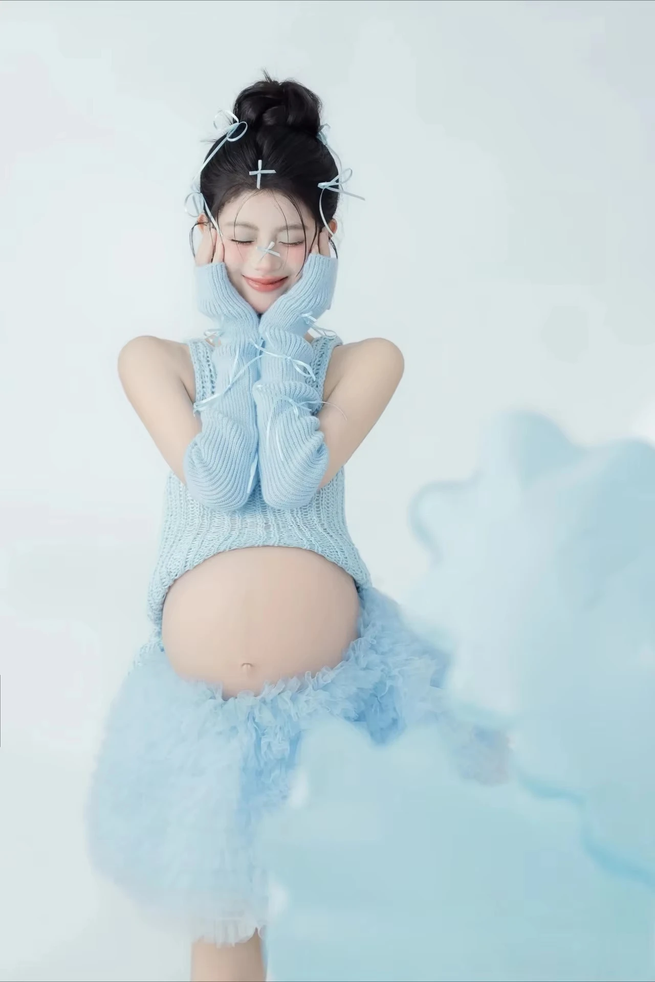 Vestido de maternidad azul con falda tutú para sesión de fotos - imagen 3