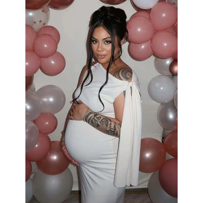 Vestido de maternidad largo maxi con hombros descubiertos elegante - imagen 4