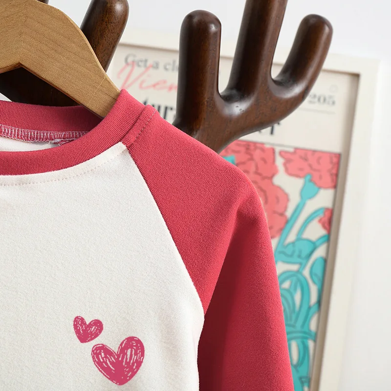 Camiseta manga larga con estampado de corazón para bebé – Otoño - imagen 3
