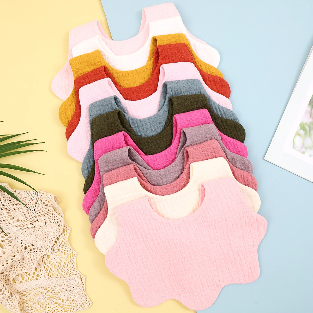 Babero de algodón estampado para bebé – Bandana suave y absorbente - imagen 4