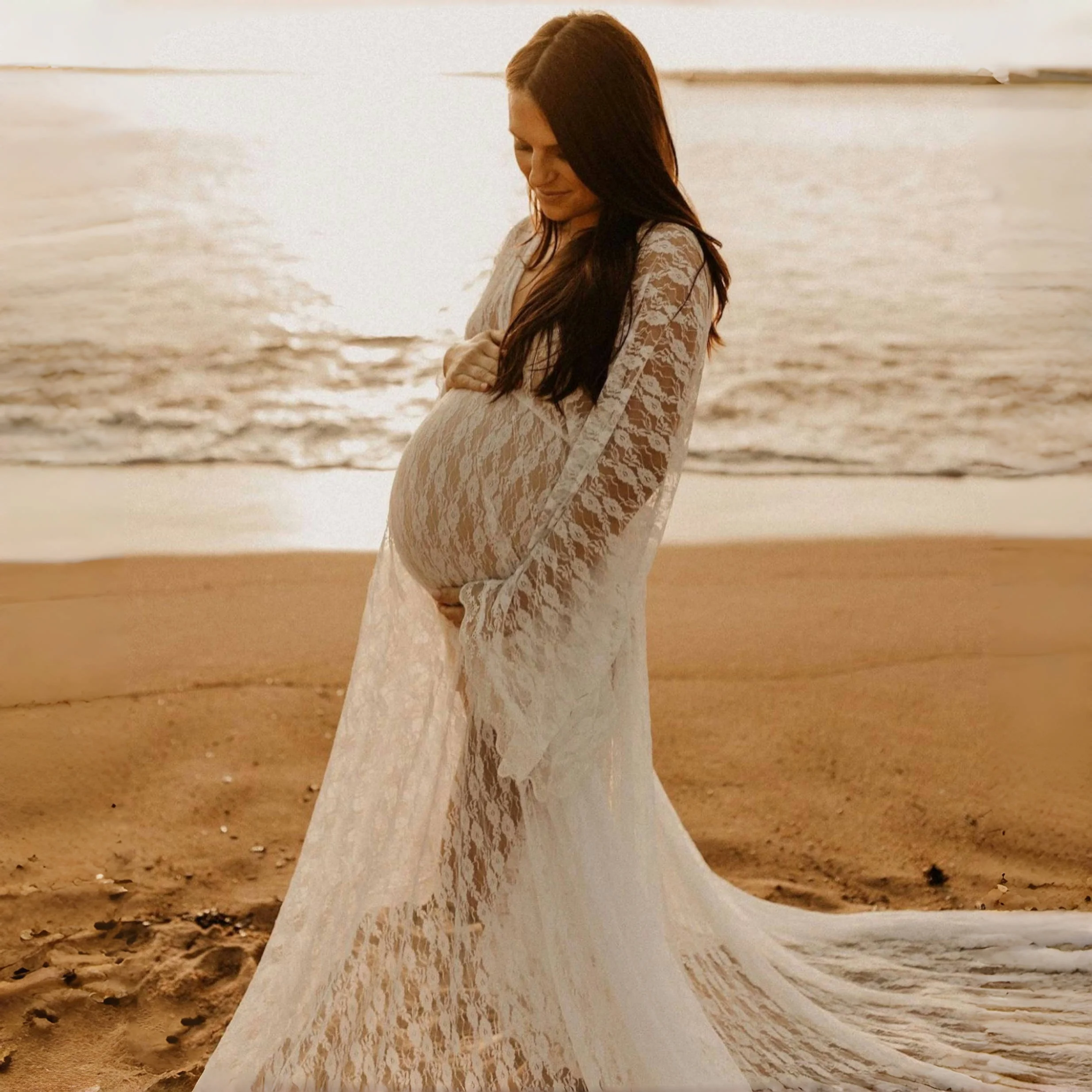 Vestido premamá bohemio de encaje con cola para verano - imagen 4