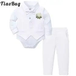 Conjunto bautizo bebé niño con pelele, chaleco y pajarita