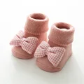 pink bow