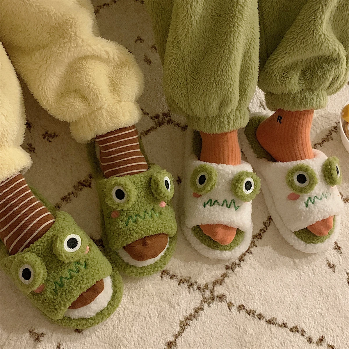 Pantuflas de interior con dibujos de rana - Calidez suave para casa - imagen 5