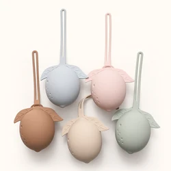 Caja de almacenamiento para chupete de silicona para bebé, contenedor para chupete de limón con diseño de una sola pieza, funda para chupete portátil de silicona, 2 uds.