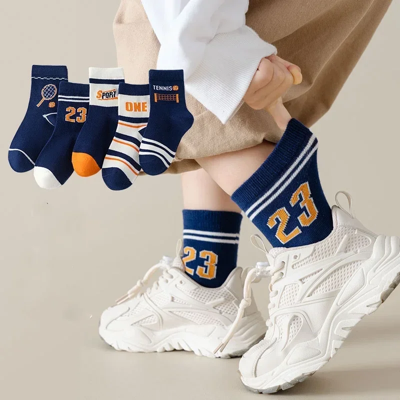 5 pares de calcetines deportivos para chico y niña, calcetines de pantorrilla con números y letras de estilo americano a la moda, calcetines escolares de algodón suave para otoño y primavera