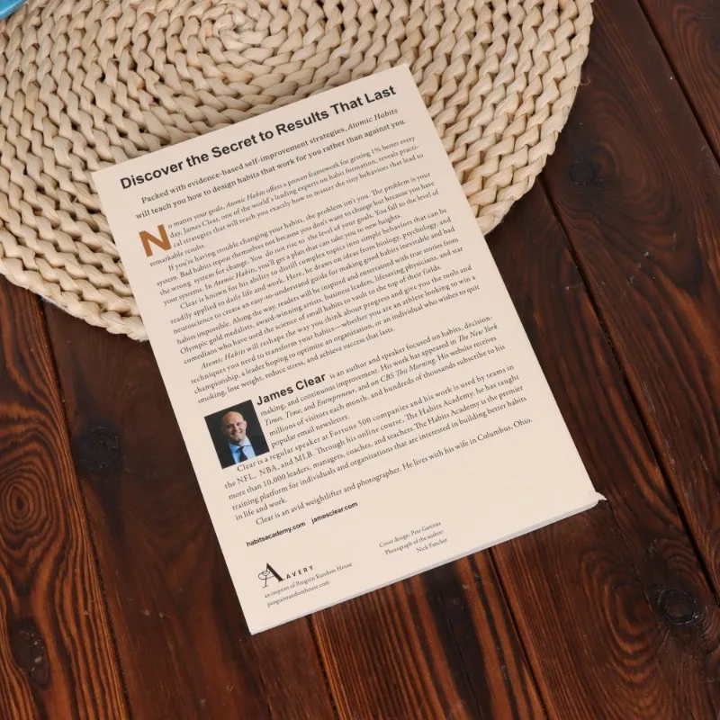 Hábitos atómicos Construir buenos hábitos Quitar malos hábitos La guía definitiva para construir buenos hábitos y romper los malos - imagen 4