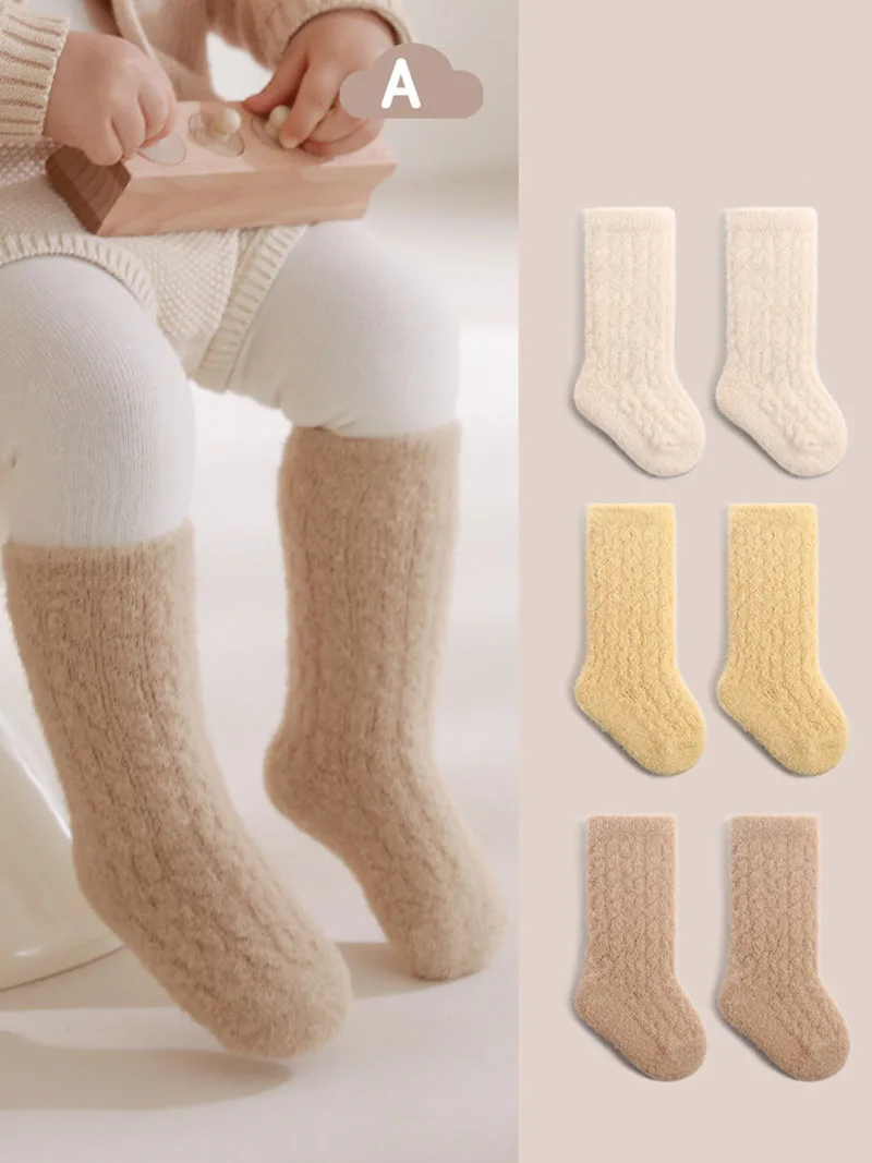 MILANCEL, nuevos calcetines de otoño para bebés, calcetines de tubo acolchados de lana para niñas, calcetines gruesos de Color sólido para niños pequeños, calcetines de suelo de invierno