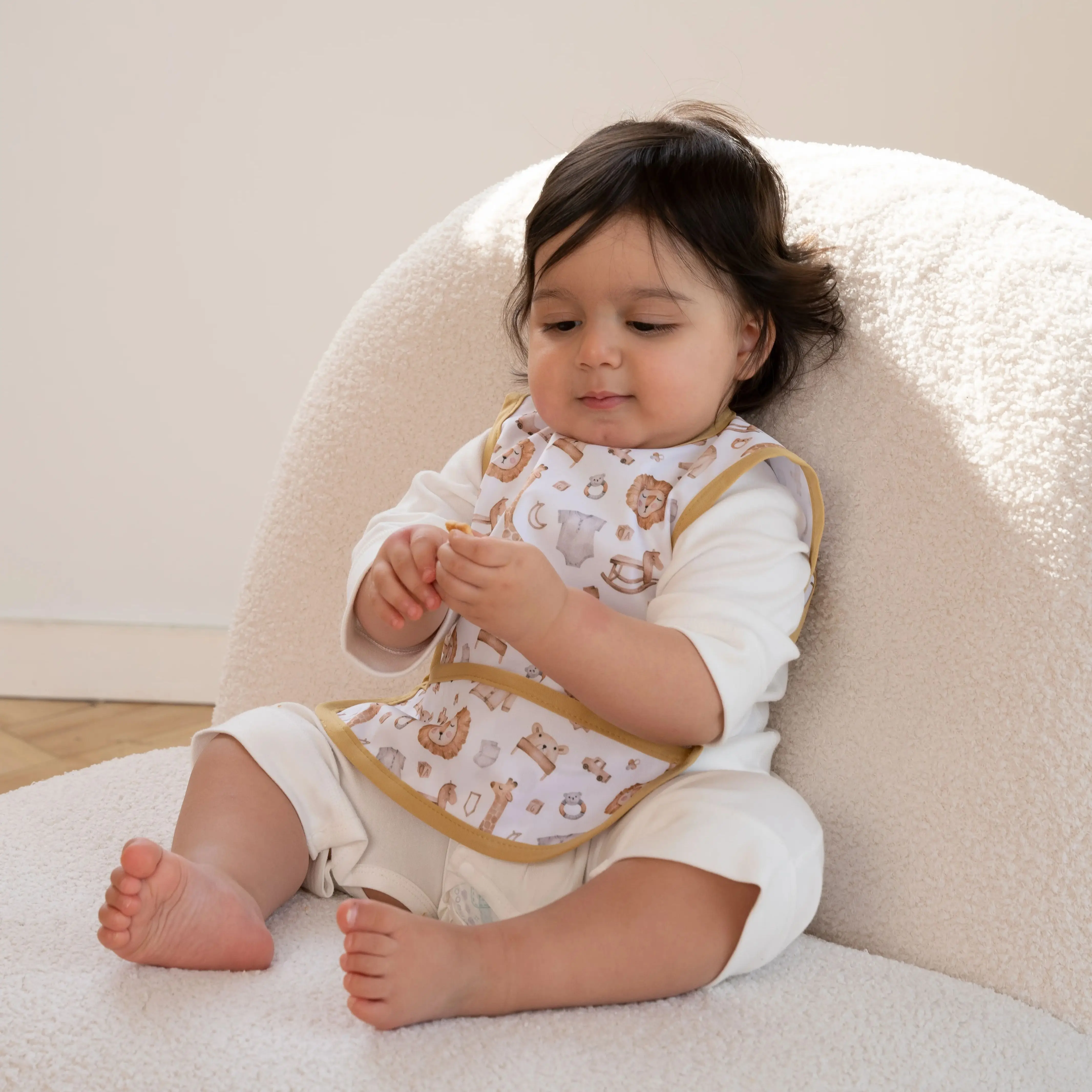 HappyFlute Babero impermeable antibacterial con bolsillo para bebé