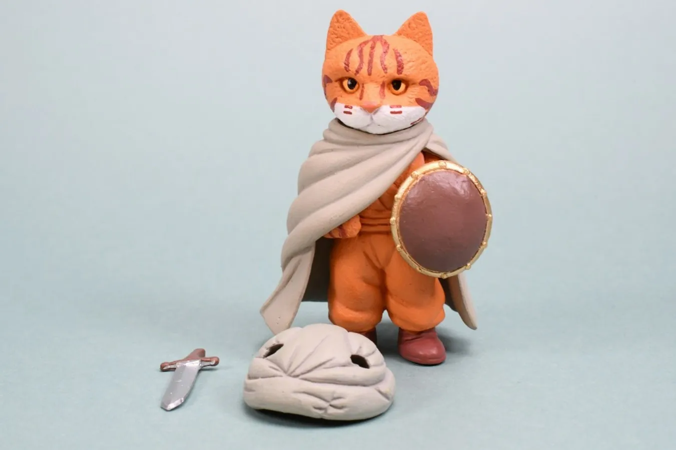 Figuras de colección fantasía para niños: gatos, magos y caballeros - imagen 5