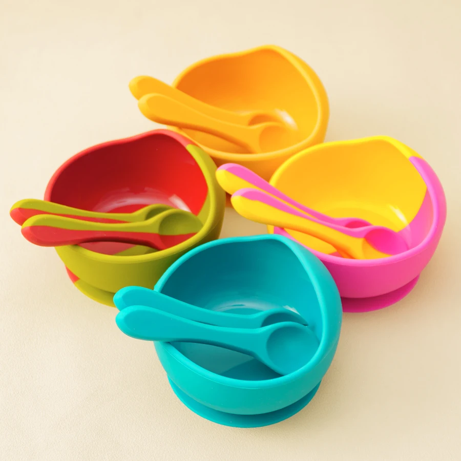 Juego de cuencos de alimentación de silicona para niños, cuchara impermeable para niños pequeños, juegos de entrenamiento de alimentación para niños, vajilla con ventosa sin BPA - imagen 3