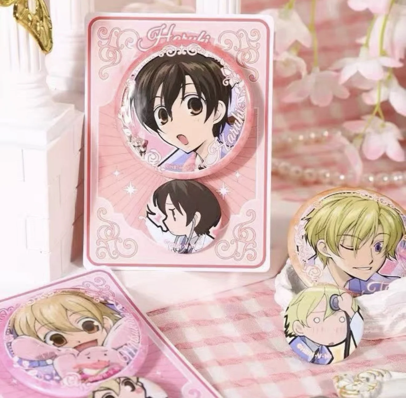 Caja ciega Ouran High School Host Club con insignias y bolsa de regalo - imagen 2