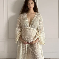 Vestido bohemio encaje beige para sesión fotos maternidad