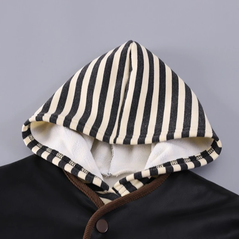 Conjunto invierno bebé – Chaqueta, sudadera con capucha y pantalón - imagen 5