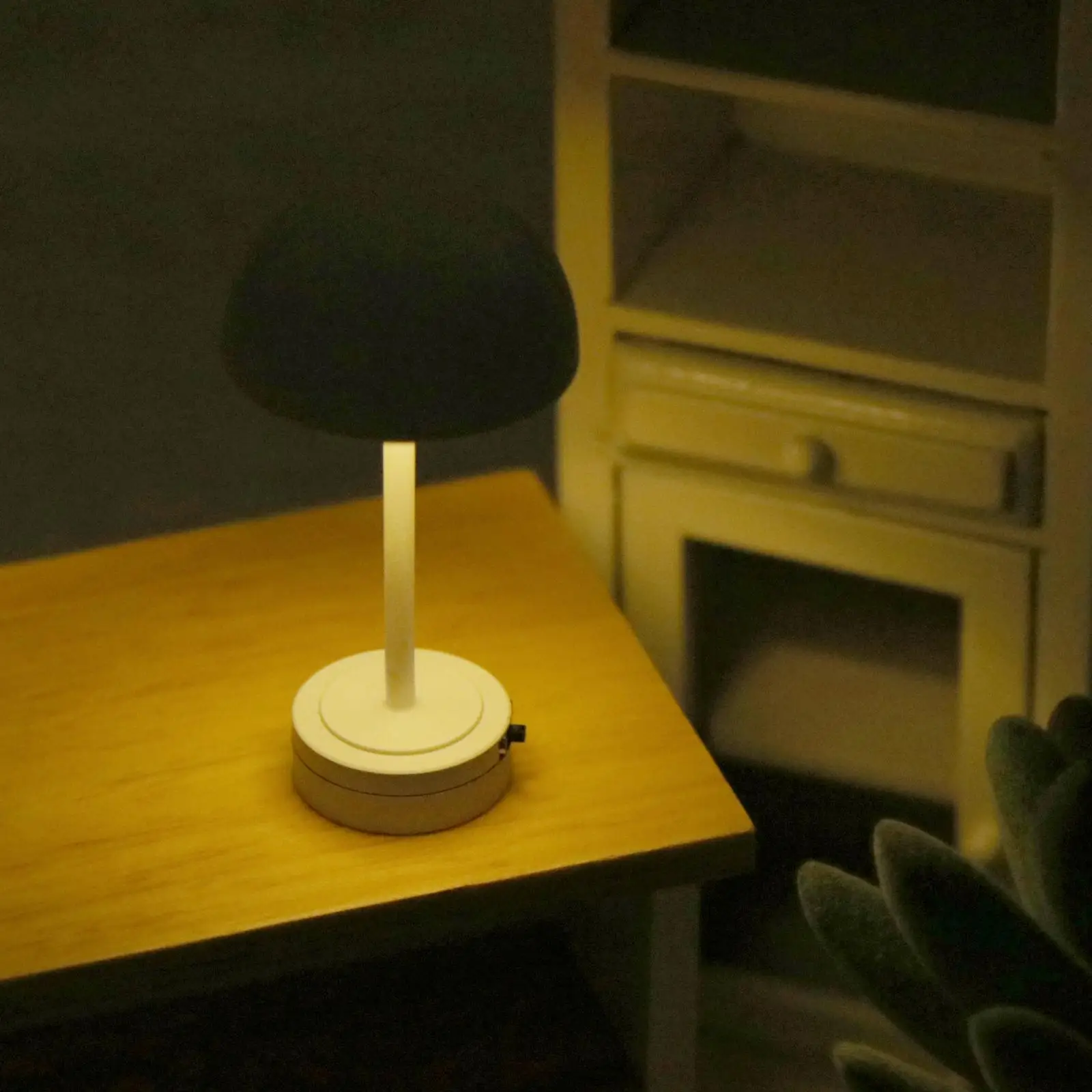 1:12 Dollhouse Table Lamp Model Dollhouse Desk Light for Kitchen Dining Room