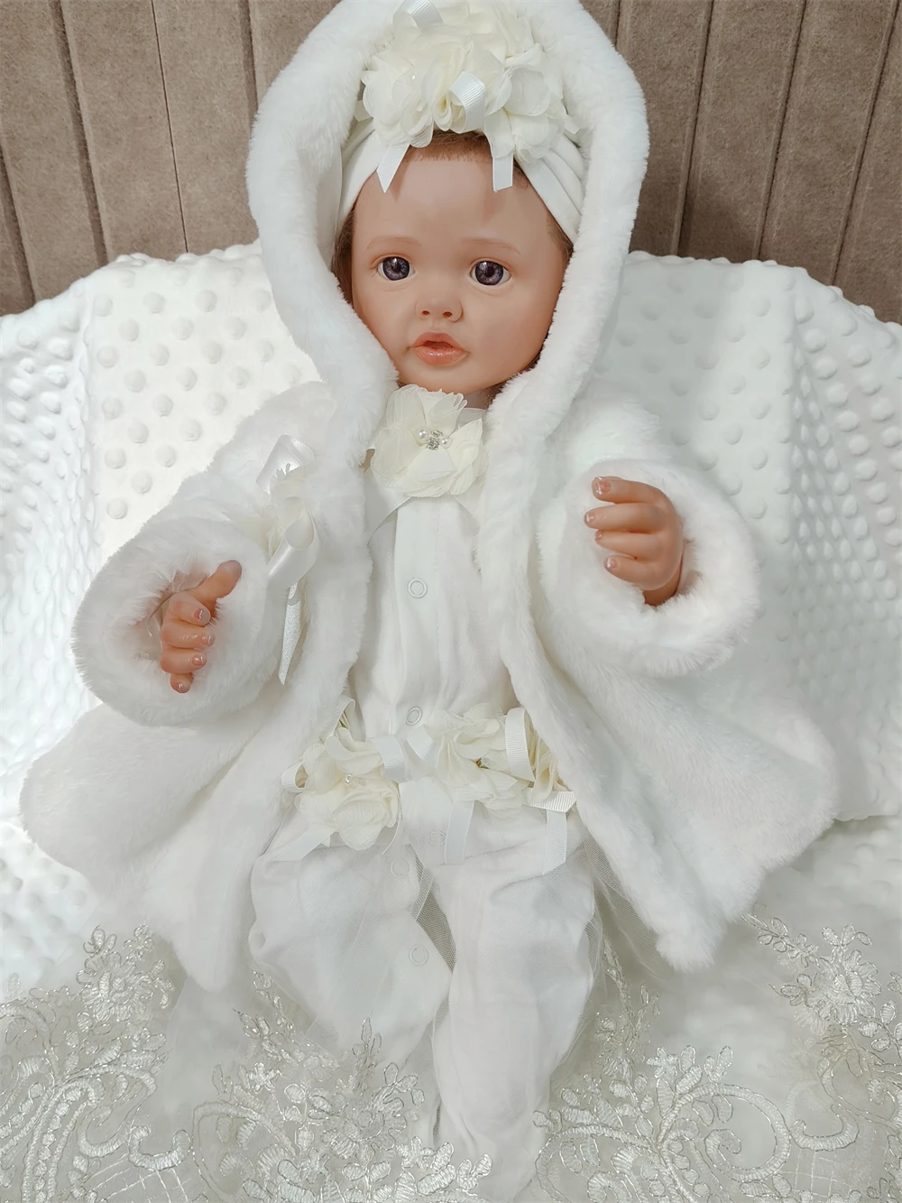 Abrigo de piel blanca para invierno, traje de 3 uds., traje para la nieve, vestidos de encaje bordados con lentejuelas doradas cálidas para invierno, niñas recién nacidas con capó - imagen 2