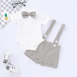 Traje de ceremonia para bebé: pelele con pajarita y tirantes