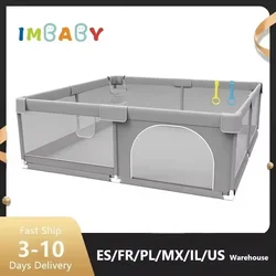 IMBABY Parque infantil gris claro para bebés con anillo de tracción