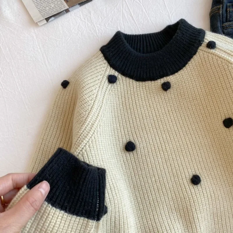 ¡Suéter coreano de moda con bloques de color para niñas este otoño e invierno! ¡Cuello alto con pompones, punto grueso, elegante y cómodo. - imagen 3