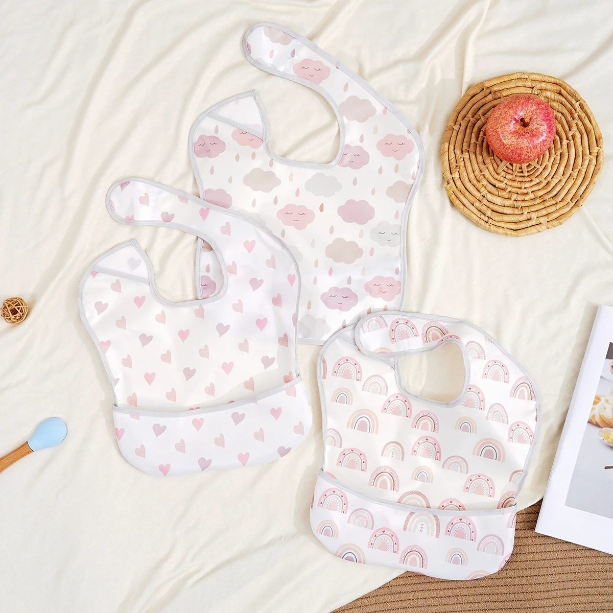 Bata infantil de 3 uds para alimentar, pintar, jugar, Baberos para comer con gancho y bucle, babero de alimentación ajustable para niños, paño para eructar