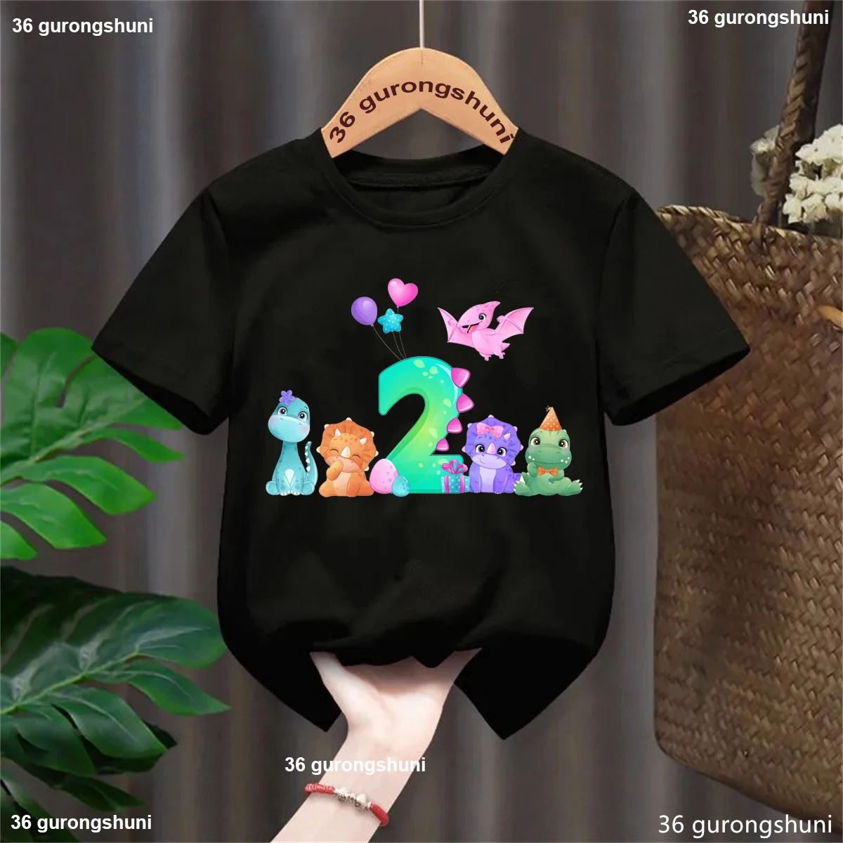 Camiseta con estampado de globos de dinosaurio y nombre personalizado para niñas/niños, ropa divertida de dinosaurio t-rex para niños pequeños, camiseta lisa Kawaii de verano - imagen 2