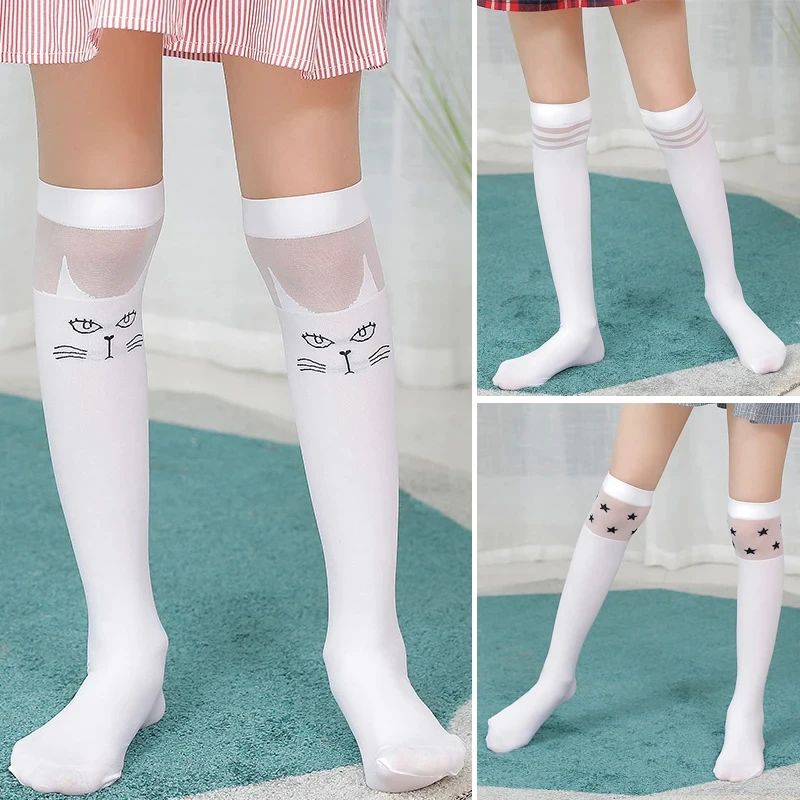 Calcetines largos hasta la rodilla de terciopelo cálidos para niñas, medias escolares blancas de princesa negra con diseño de rayas y estrellas de dibujos animados Kawaii para niños