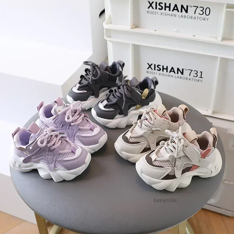 Zapatillas de deporte informales para niñas con parte superior baja de imitación para todas las estaciones para niños con diseño de punta lisa para correr y viajar - imagen 2