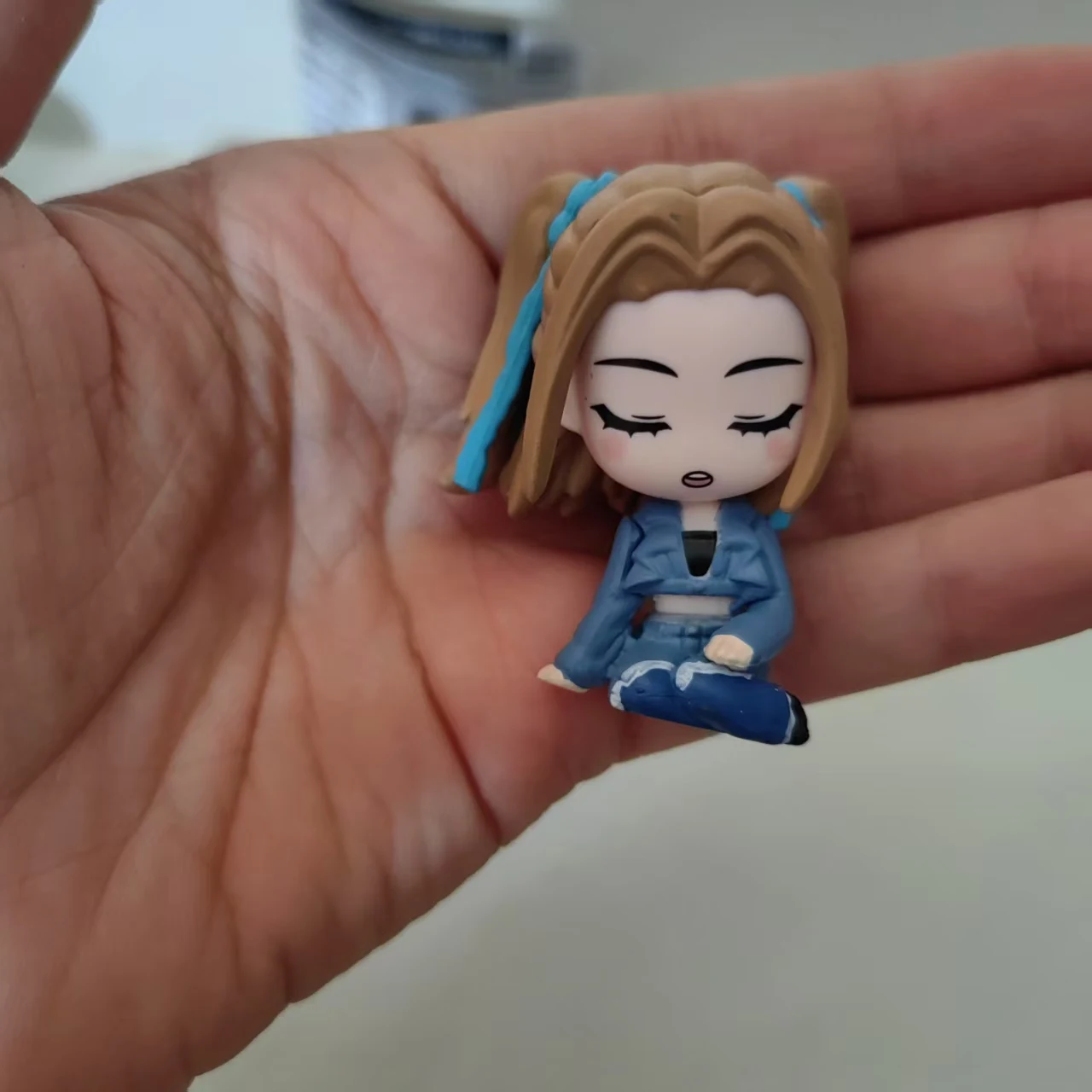 Figura de acción genuina, grupo de chicas coreanas, higo de hombro a hombro, hermosa chica, modelo gacha, adorno - imagen 2