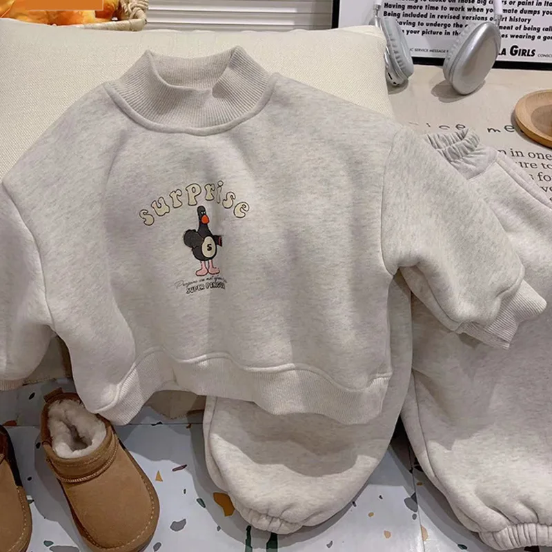 Conjunto acolchado bebé otoño inverno estilo informal