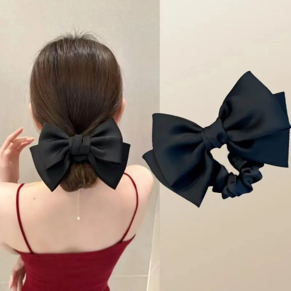 Horquilla lazo satén para niña – Accesorio pelo Collection - imagen 5