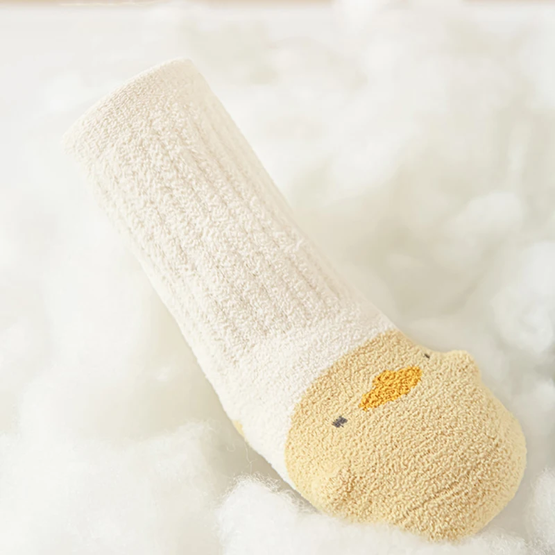 Calcetines bonitos de animales para otoño e invierno, calcetines de lana Coral nuevo para bebé recién nacido, calcetines gruesos suaves para niño y niña, calcetines sin hueso - imagen 4