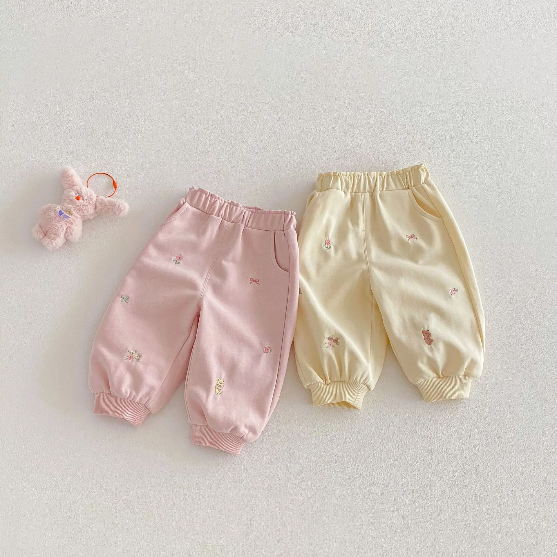 Pantalones jogger bordados para niños pequeños de primavera, pantalones con puños suaves para niñas de 0 a 5 años - imagen 4