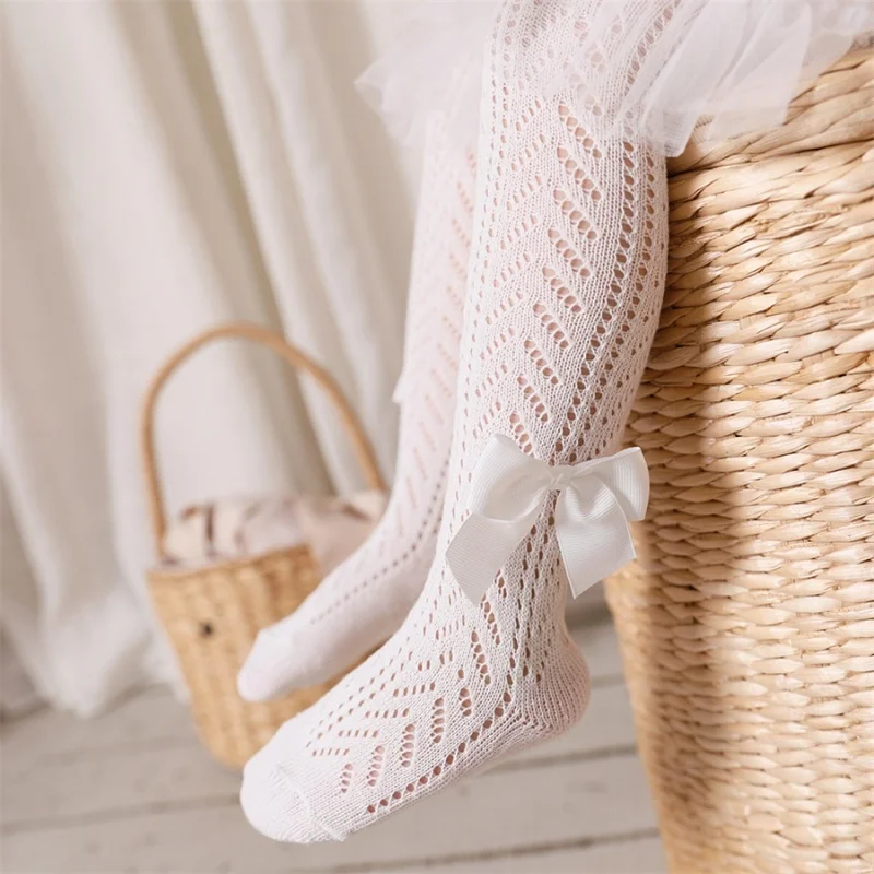 Medias de encaje para niñas, mallas finas de malla de verano para bebés y niñas, pantimedias ajustadas de algodón elegantes para niños, mallas ajustadas con lazo - imagen 2