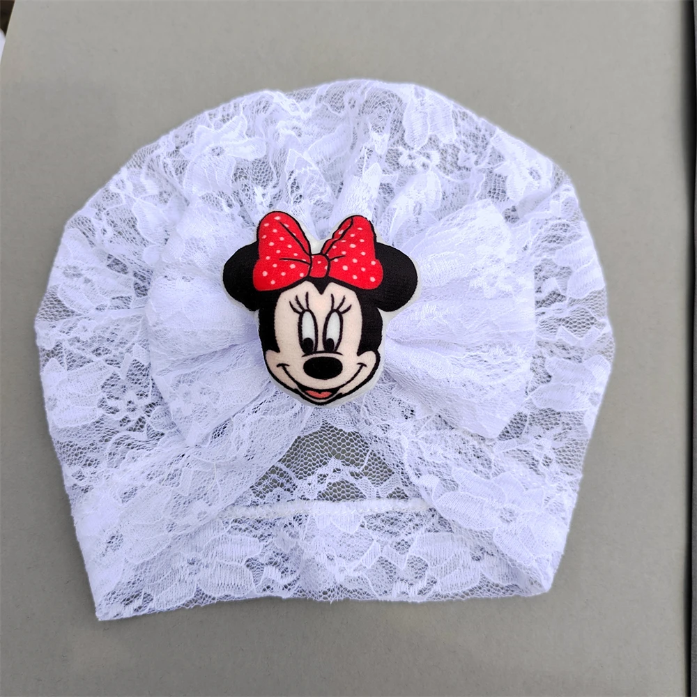 B Baby hat