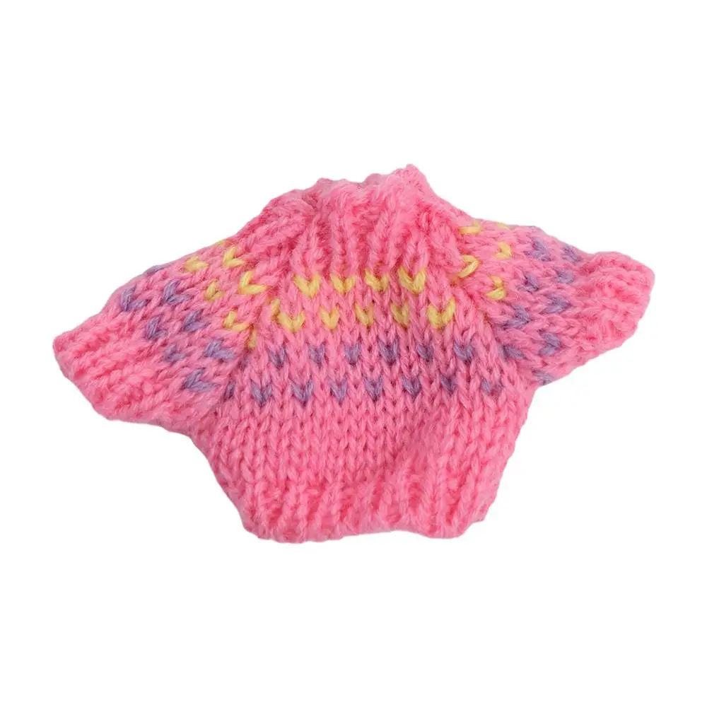 Pink V receiving