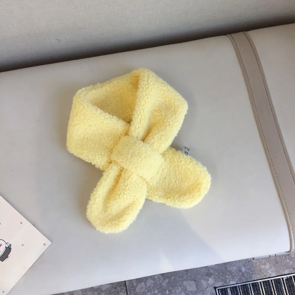 Bufanda de invierno cálida a la moda, calentador de cuello suave y grueso, bufanda de lana de cordero bonita de felpa para niños y niñas - imagen 2