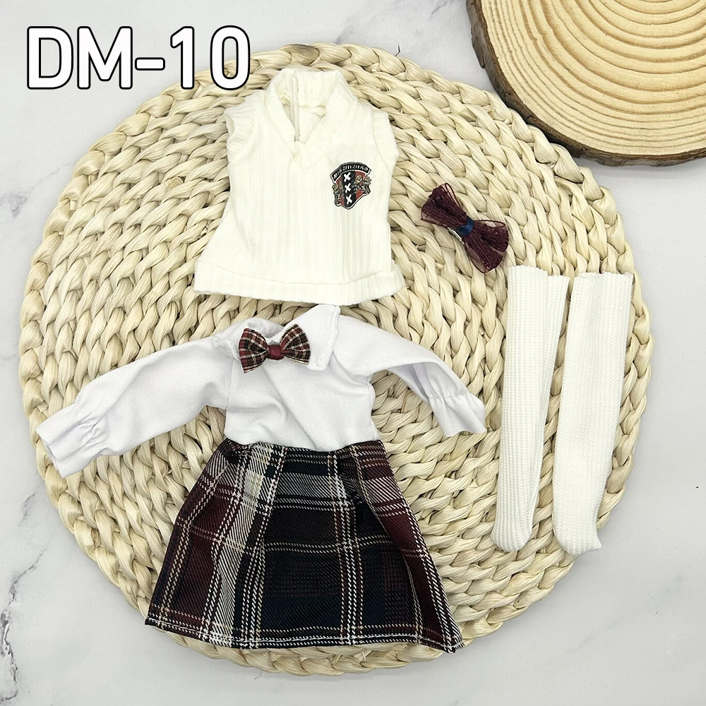 DM-10 clothes