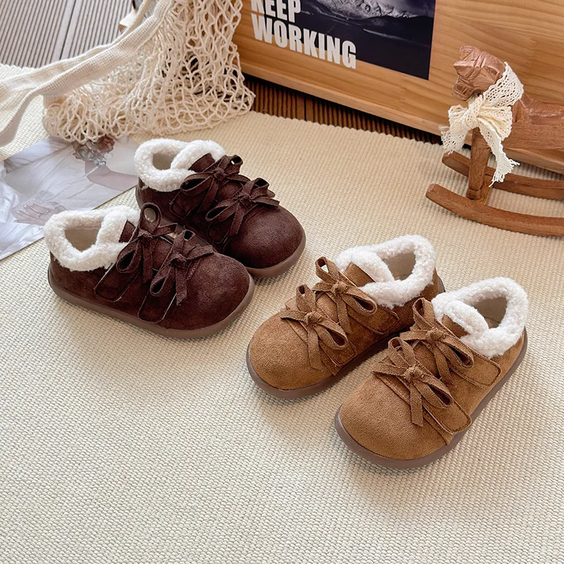 Zapato de invierno para niños 2025, edición coreana, nueva bota individual de fondo plano para niños, bota de felpa antideslizante Retro para niñas, botas de moda para niñas - imagen 3