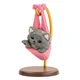 gray cat