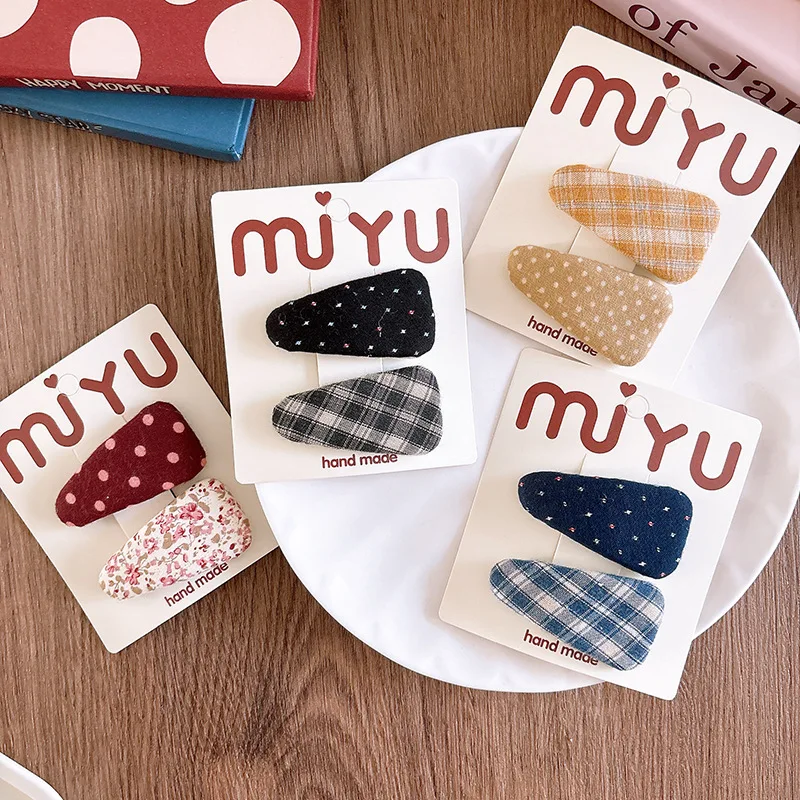 Nuevo estilo coreano dulce versátil tela triangular Clip de pelo a cuadros para niños Clip BB dulce lindo Floral niñas flequillo horquillas - imagen 2